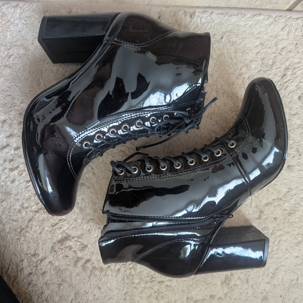 Genuine Black Italian Leather (Patent/Varnish) Ankle Boots SZ 37 (7.5-8 US)